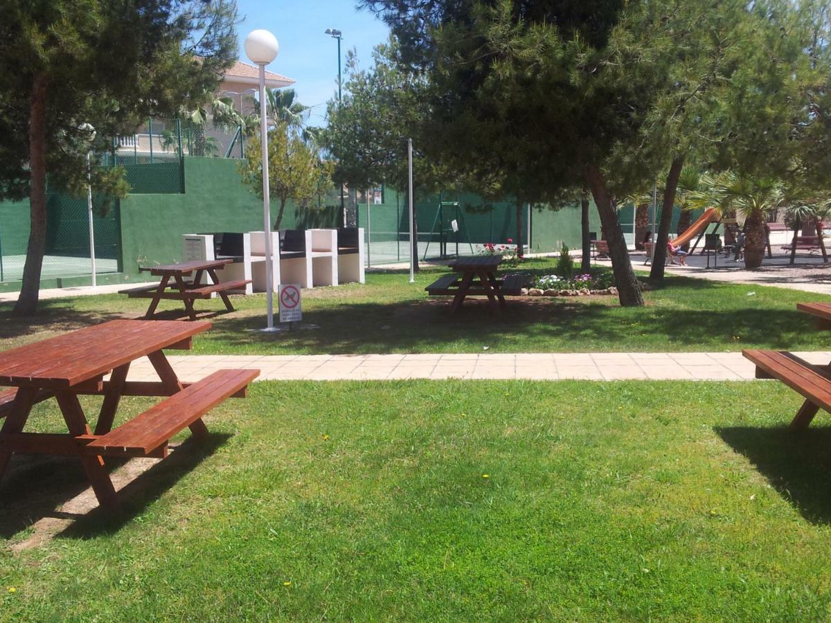 Bajo Con Jardin Wifi Junto Al Mar Apartment Orihuela Exterior photo